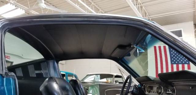 1965 Ford Mustang (Teal/Black)