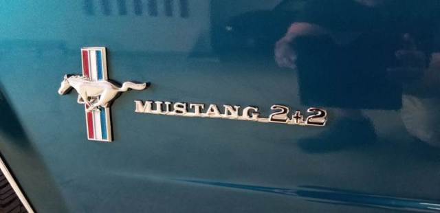 1965 Ford Mustang (Teal/Black)