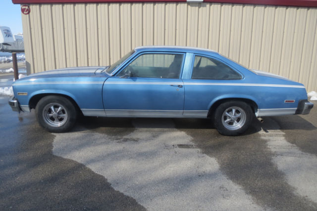 1977 Chevrolet Nova (Blue/Blue)