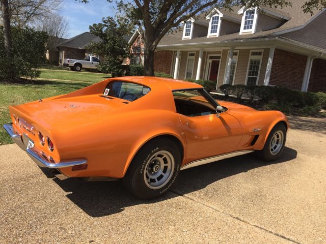 1973 Chevrolet Corvette (Orange/Tan)