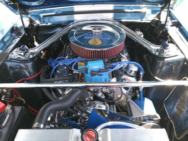 1967 Ford Mustang (Blue Metallic/Black)