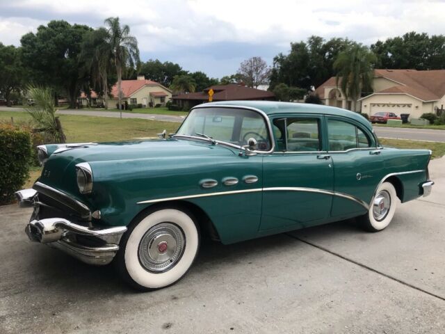 1956 Buick Special (Black/White)