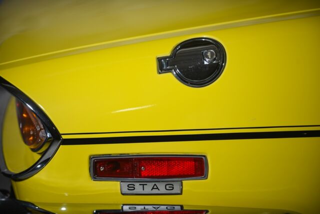 1973 Triumph Stag (Yellow/Black)