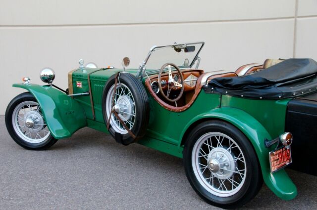 1935 Replica/Kit Makes Frazer Nash Replica (British Racing Green/Brown)