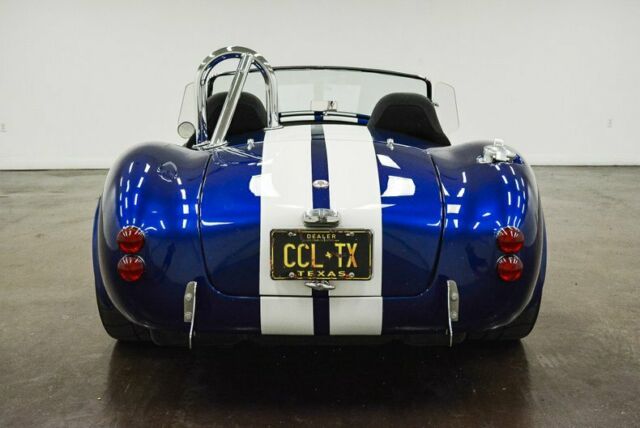 1965 AC Cobra (Blue/Black)