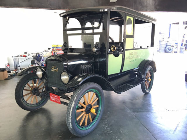 1918 Ford Model-T (Black/Gray)