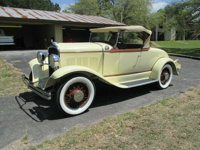 1929 DeSoto Series K (Light Yellow w/ Brown Accents/Brown)