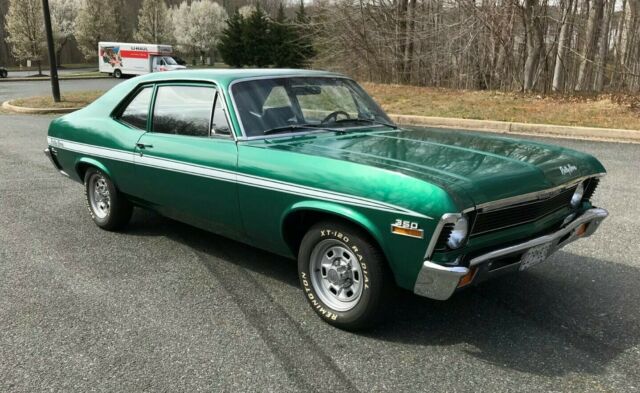 1972 Chevrolet Nova (Spring Green/Black)