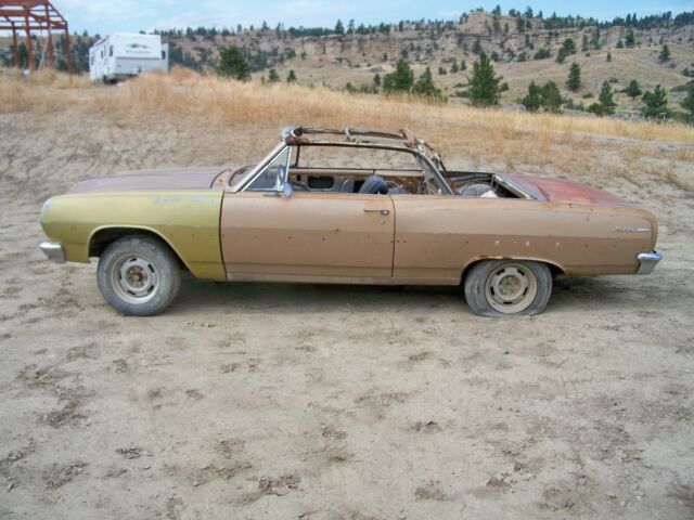 1965 Chevrolet Chevelle (Gold/Black)