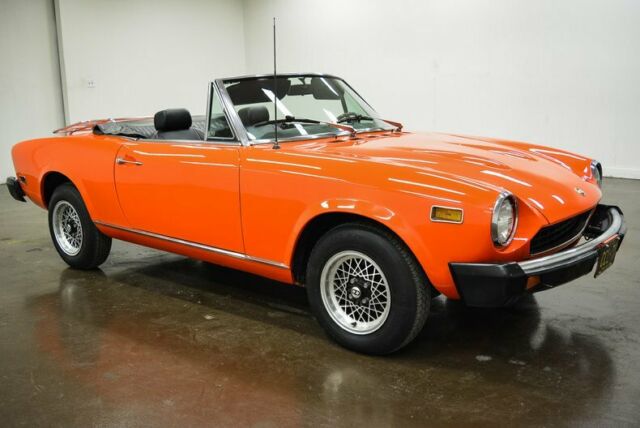 1978 Fiat 124 Spider (Orange/Black)