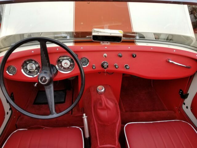 1958 Austin Healey Sprite (White/Red)