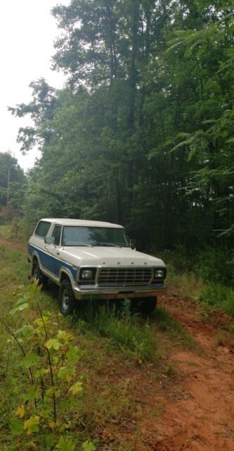 1979 Ford Bronco 5.8