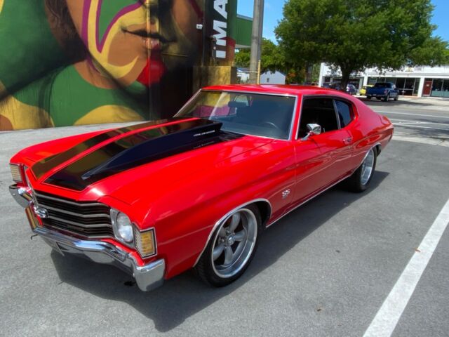 1972 Chevrolet Chevelle (Red/Black)