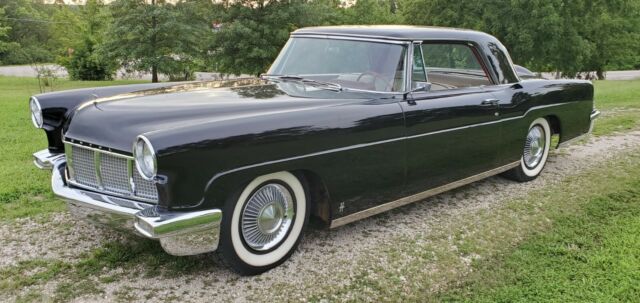 1956 Lincoln Continental (Black/Red)