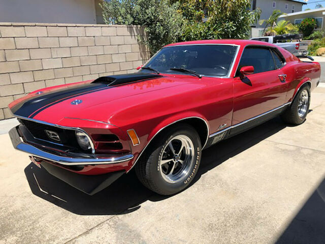 1970 Ford Mustang (Red/Black)