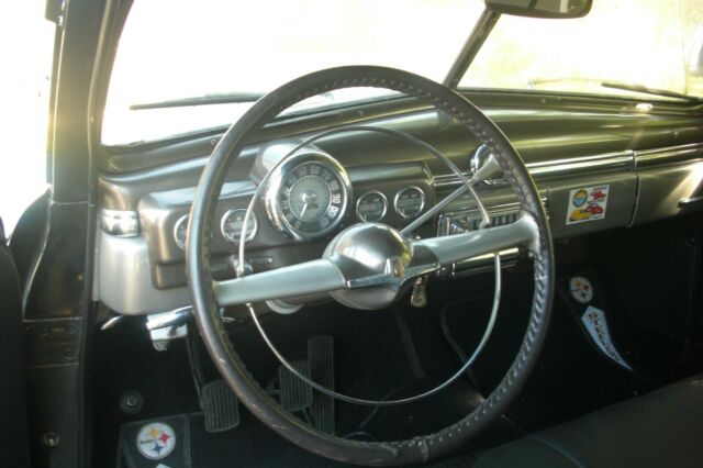 1949 Mercury Coupe (Black/Black)