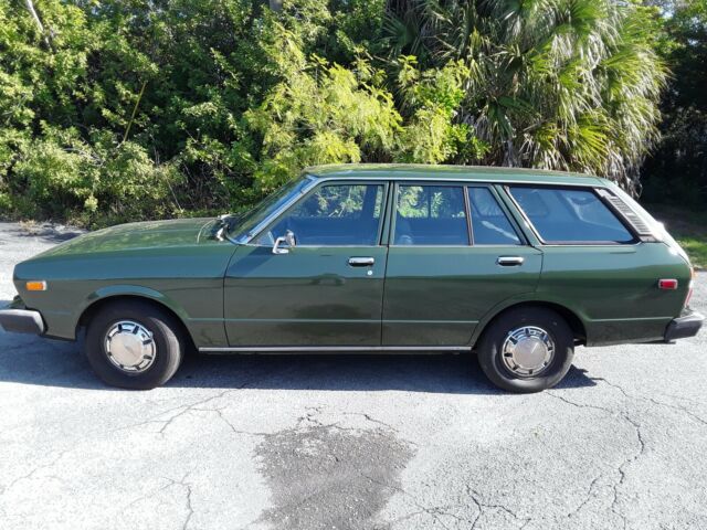 1978 Datsun 510 (Olive Green/Green)