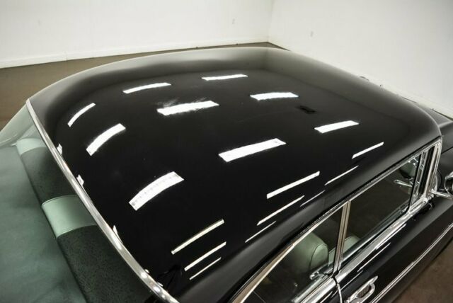 1957 Chevrolet Bel Air/150/210 (Black/Black)