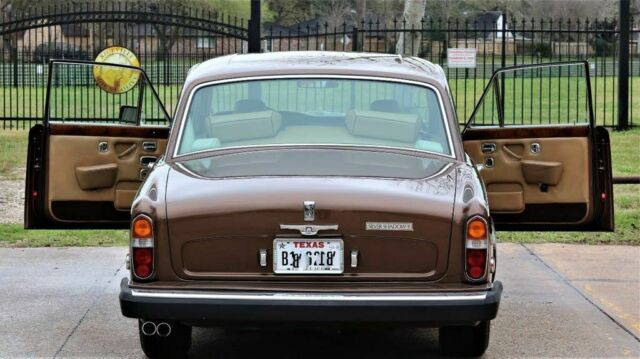 1978 Rolls-Royce Silver Shadow II (Brown/Tan)