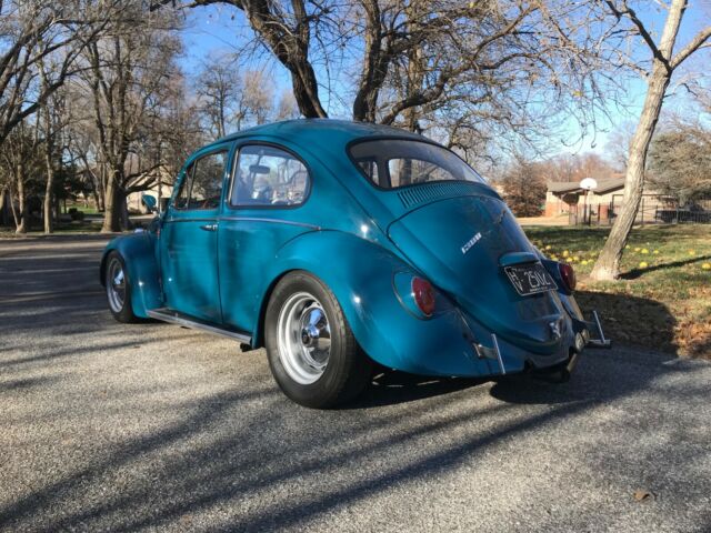 1966 Volkswagen Beetle - Classic (Blue/White)