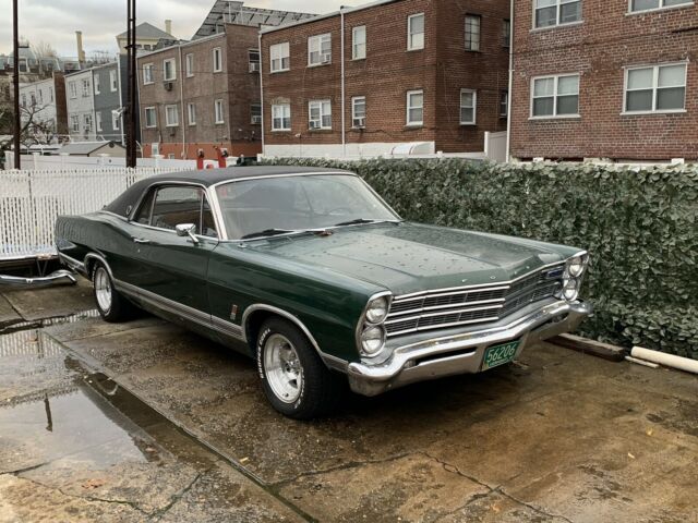 1967 Ford Galaxie LTD (Green/Black)