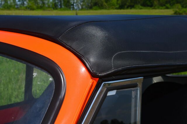 1973 Volkswagen Beetle - Classic (Orange/Black)