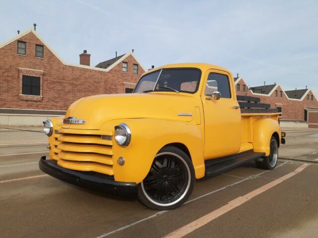 1950 Chevrolet C/K Pickup 1500 (Yellow/Black)