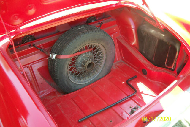 1967 Sunbeam Alpine Series V (Red/Black)
