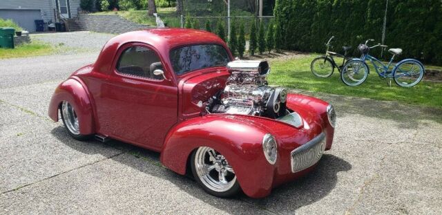 1941 Willys Chevelle (Red/Red)