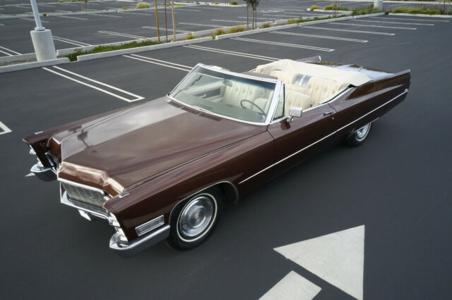 1968 Cadillac DeVille (Brown/Tan)
