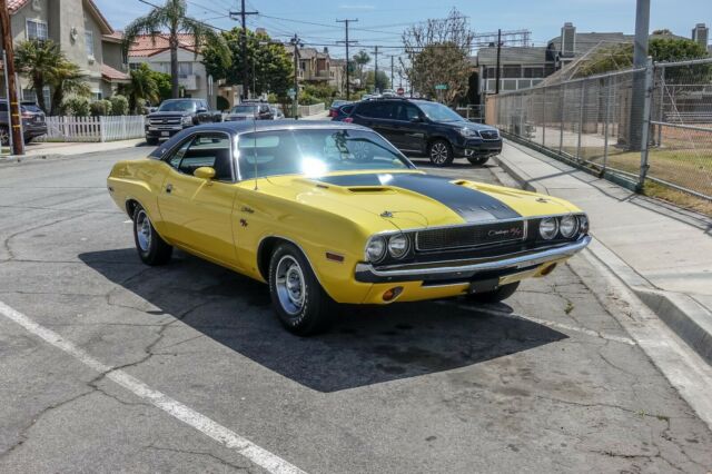 1970 Dodge Challenger (Yellow/Black)