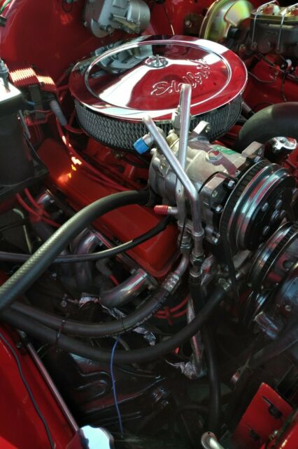 1955 Chevrolet Bel Air/150/210 (Red/Gray)