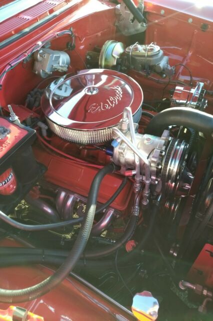 1955 Chevrolet Bel Air/150/210 (Red/Gray)