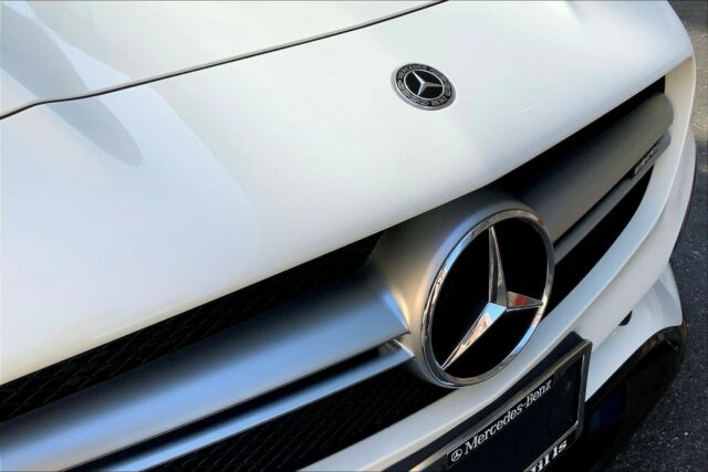 2018 Mercedes-Benz CLA-Class (CIRRUS WHITE/Black MB TEX)