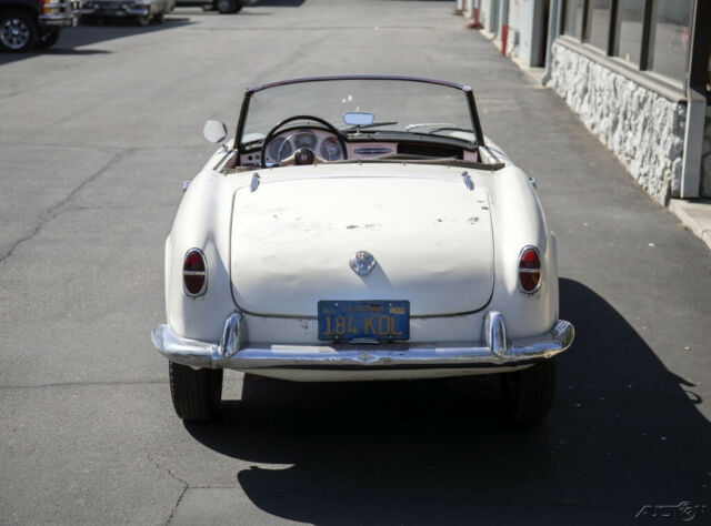 1957 Alfa Romeo Spider (Other Color/Other Color)