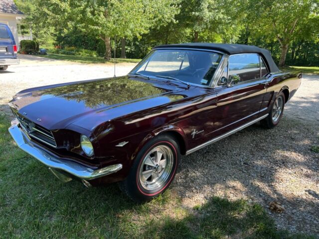1965 Ford Mustang (Burgundy/Black)