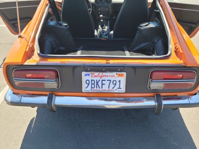 1971 Datsun Z-Series (Orange/Black)
