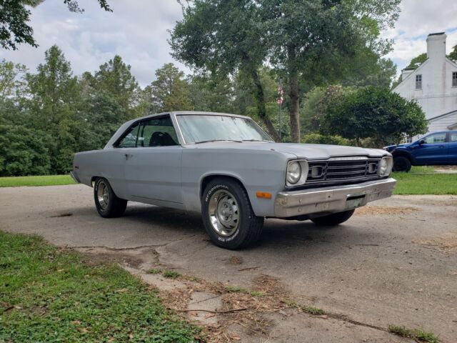 1974 Plymouth Scamp (Tan/Gray)