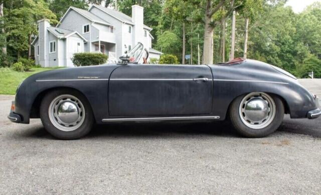 1956 Replica/Kit Makes 356 Speedster (Tuxedo Black/Black)