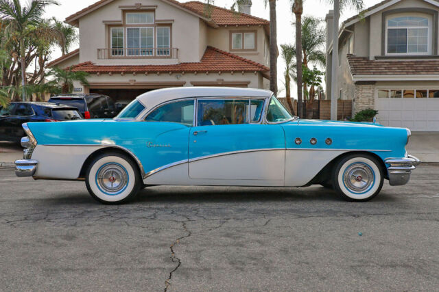 1955 Buick Special (Blue/White/Blue)