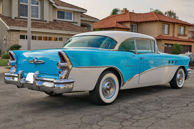 1955 Buick Special (Blue/White/Blue)