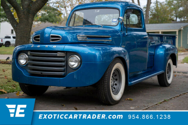 1949 Ford F3 (Blue/Brown)