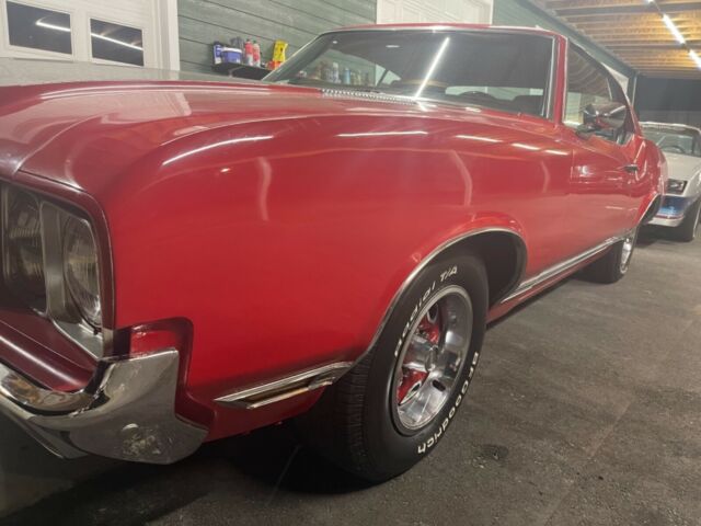 1971 Oldsmobile Cutlass (Gray/Black)