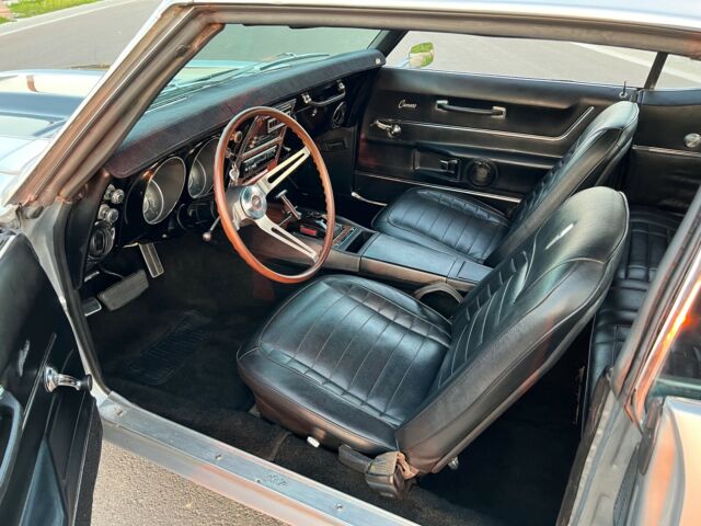 1968 Chevrolet Camaro (Grey/Black)
