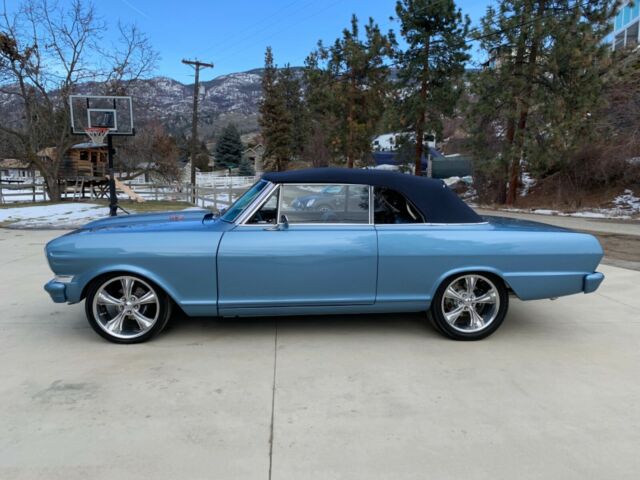 1963 Chevrolet Nova (Blue/Black)