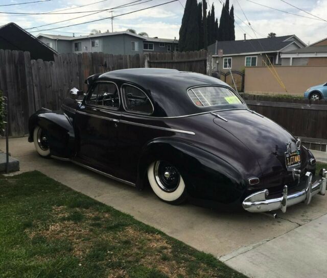 1941 Chevrolet Special Deluxe (Black/Tan)