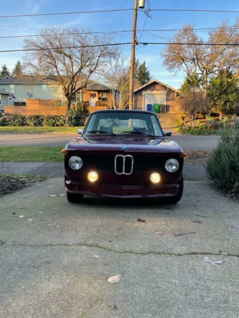 1974 BMW 2002 (Red/Black)