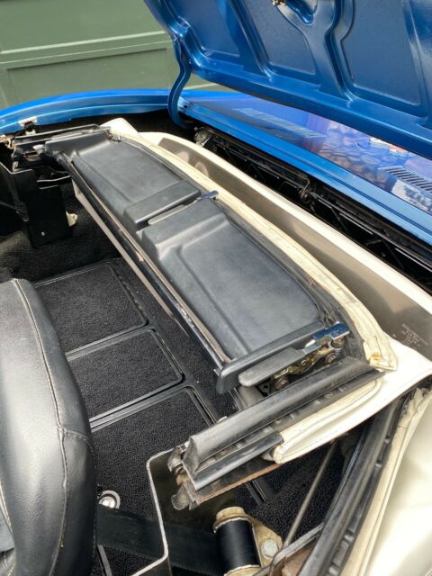 1971 Chevrolet Corvette (Blue/Tan)