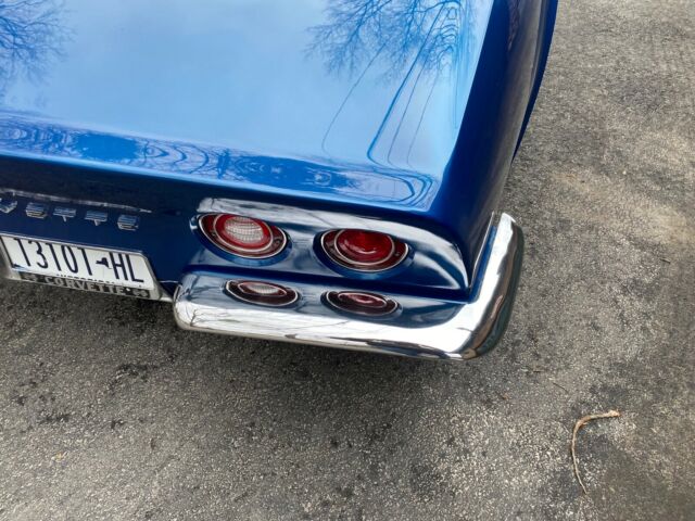 1971 Chevrolet Corvette (Blue/Tan)