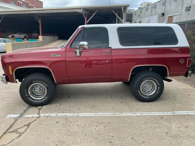 1973 Chevrolet Blazer (Crimson Red Pearl/Brown)